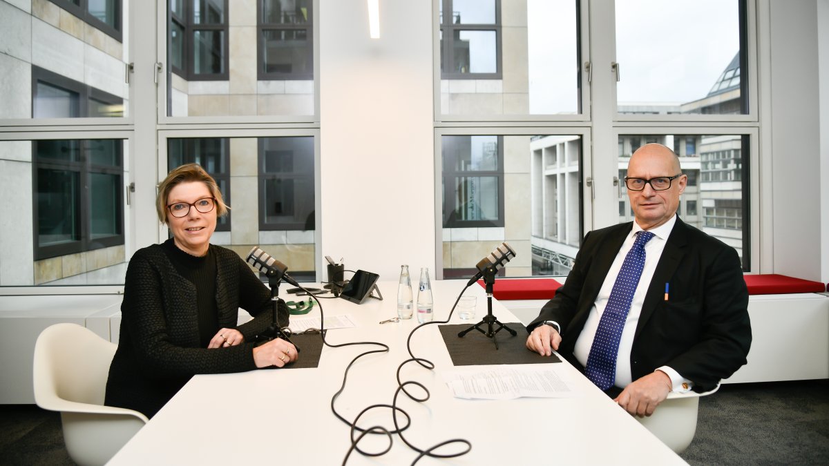 Christine Richter spricht im Podcast mit Starchitekt Christoph Langhof über klimagerechte Stadtplanung in Berlin